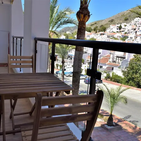 Apartamentos & Spa Torres De San Juan Nerja Exterior photo