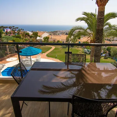 Apartamentos & Spa Torres De San Juan Nerja Exterior photo