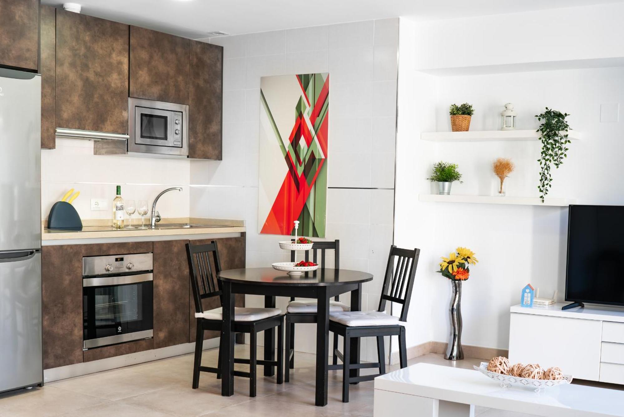 托雷斯·德·圣胡安公寓（Torres De San Juan Apartamento Nerja）
